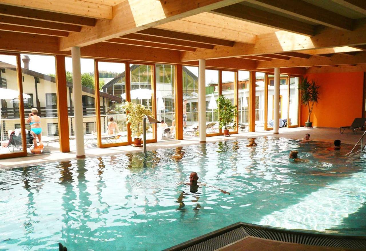 Kurhotel Bad Zell ภายนอก รูปภาพ